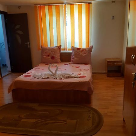 Ferienwohnung Casa Iza Băile Herculane Exterior foto